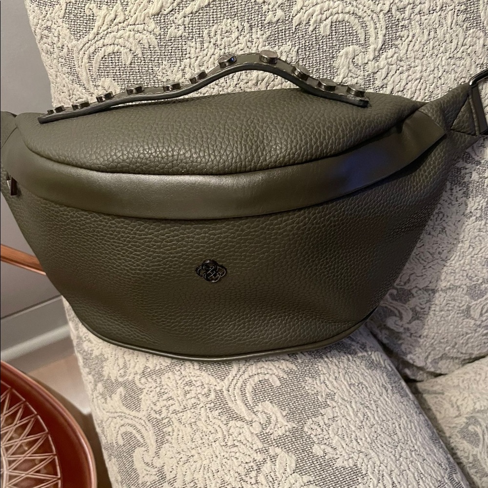 Stylish Olive Green Leather Women's Bag
